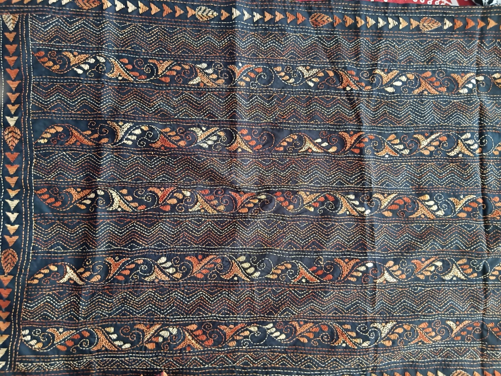 Kantha stitch uttorio/ stole/dupatta on blended silk - Image 6