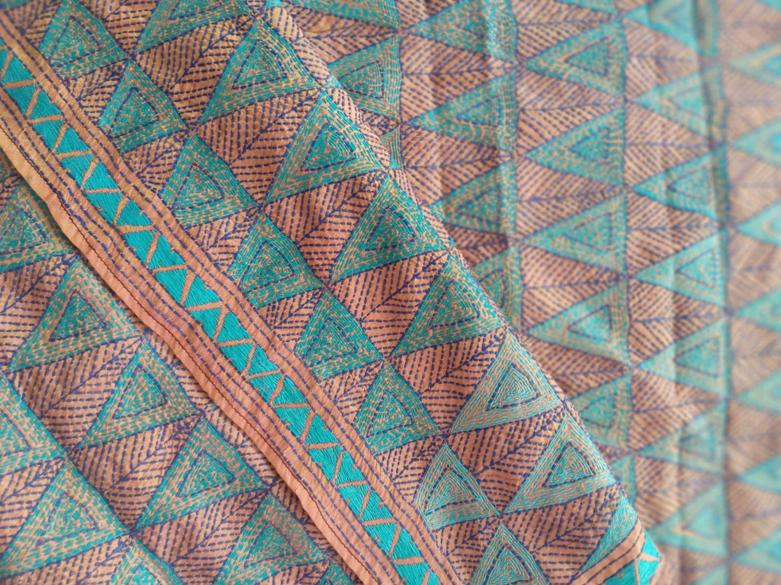 Kantha stitch uttorio/ stole/dupatta on blended silk - Image 7